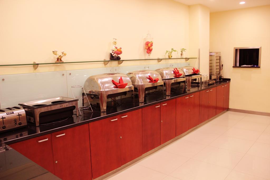 Hanting Express Jinzhou Luoyang Road Central Avenue Εξωτερικό φωτογραφία