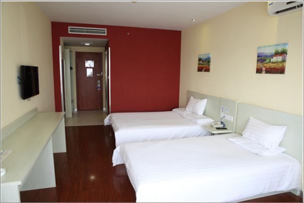 Hanting Express Jinzhou Luoyang Road Central Avenue Εξωτερικό φωτογραφία